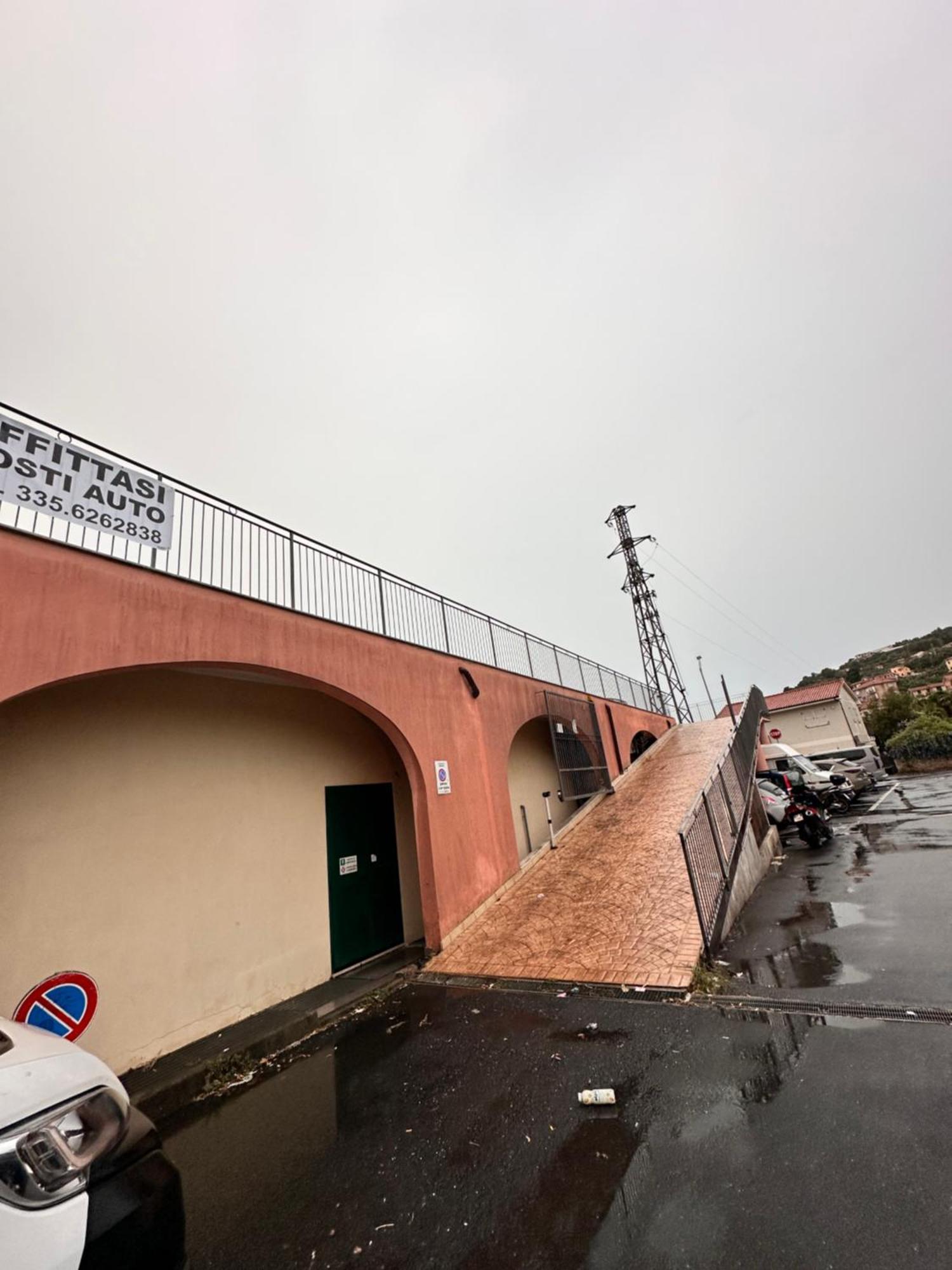Fronte Mare-piscina- Pista Ciclabile Apartment Imperia